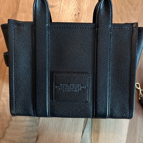 NWOT Marc Jacobs The Leather Small Tote Bag - Picture 6 of 7